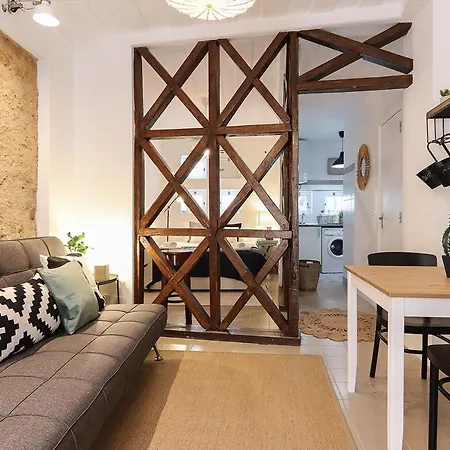 Golden Castle By Homing Apartament *