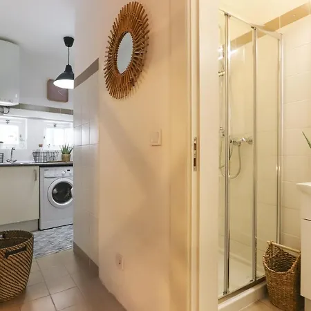 Golden Castle By Homing Apartament *